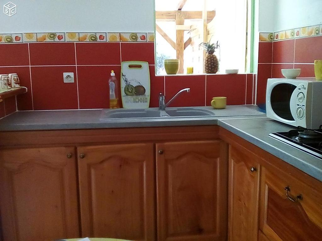 Bel Appartement - Proche Des Plages De Sainte Anne Buitenkant foto